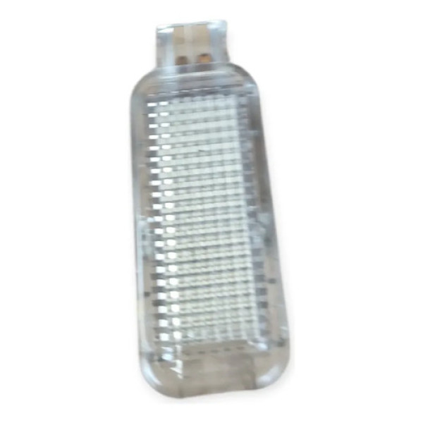 Luz Cortesia Forro Porta Interna Audi A3 2001 2002 2006