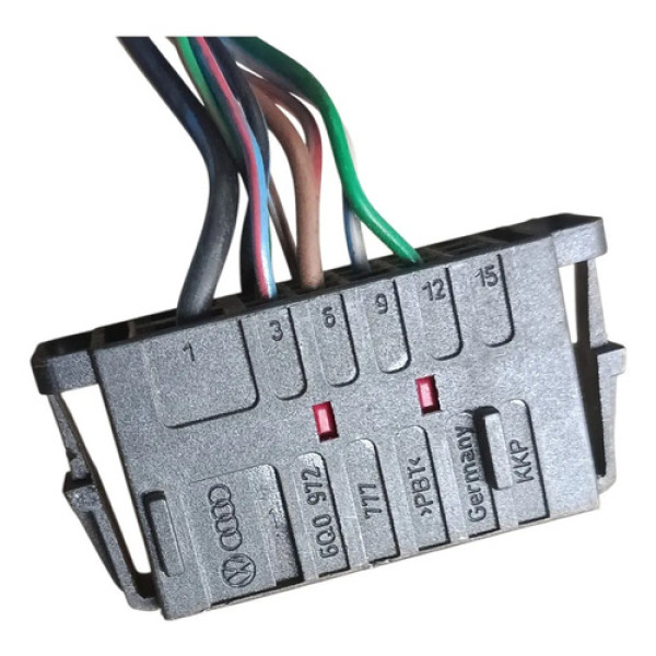 Plug Conector Chicote Caixa Fusiveis Vw Golf 1998 2008
