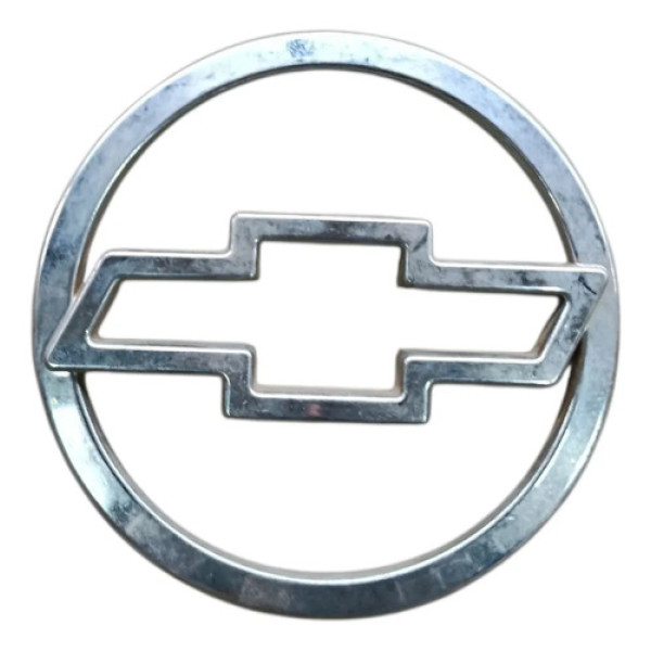 Emblema Curvado Traseiro Gm Corsa Celta 2002 2006 Prata