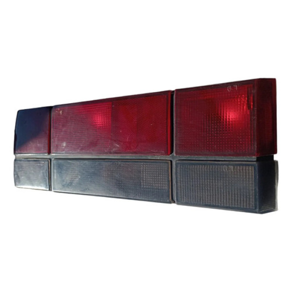 Lanterna Traseira Direita Vw Voyage 87/95  Vermelho E Fumê