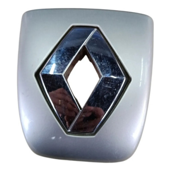Emblema Tampa Traseira Renault Clio Sedan 2004 2012 Cinza