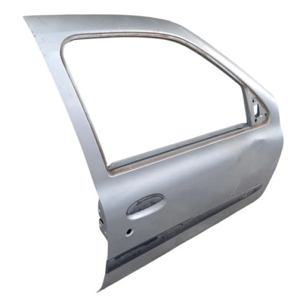 Porta Dianteira Direita Renault Clio 2002 2006 Detalhe Dianteira Direita Prata