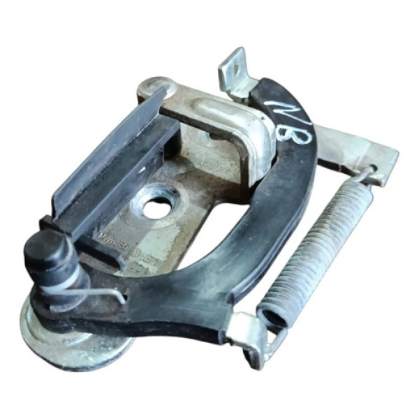 Batente Fechadura Tampa Traseira Vw New Beetle 2008 2010