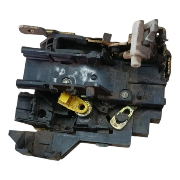 Fechadura Manual Traseira Esquerda Renault 2000 2010