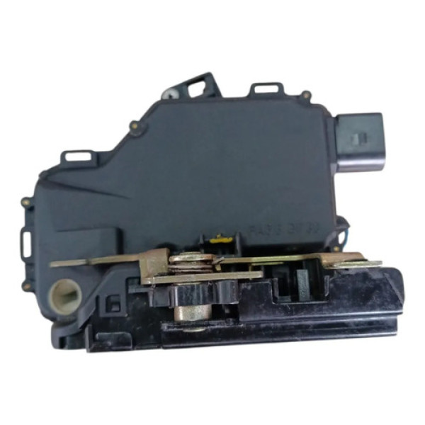 Fechadura Porta Dianteira Direita Vw Golf 1999 2006