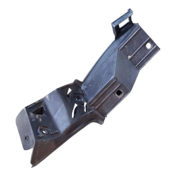 Guia Parachoque Dianteiro Direito Vw Polo 2003 2006