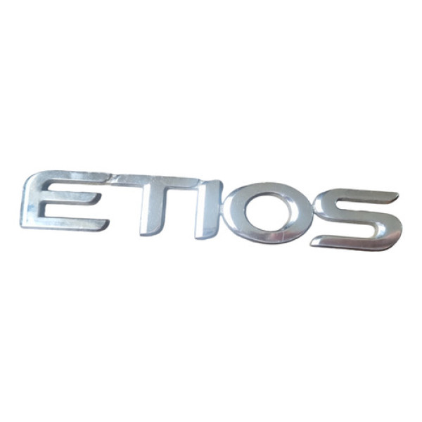 Emblema Tampa Traseira Toyota Etios 2013 2017