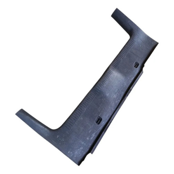 Acabamento Moldura Porta Malas Vw Golf 1999 2006 Preto