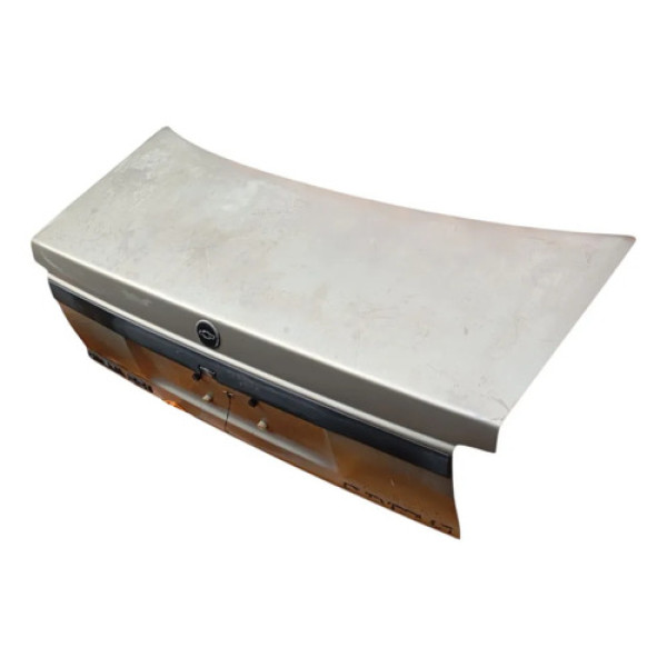 Tampa Traseira Porta Malas Dourada Gm Omega 1994 1995 Dourado