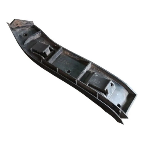 Guia Parachoque Dianteiro Esquerdo Vw Polo 2003 2006