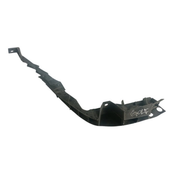 Guia Parachoque Traseiro Direito Vw Golf 1999 A 2010