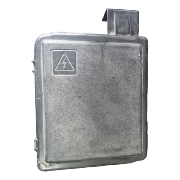 Tampa Moldura Capa Bateria Ford Ka 1997 2003 Detalhe