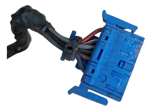 Plug Conector Chicote Cahve Seta Gm Corsa 2001 2011