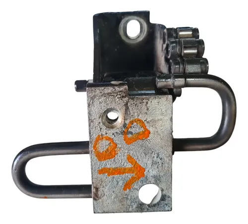 Dobradiça Porta Dianteiro Direito Vw Golf 1997 A 2001