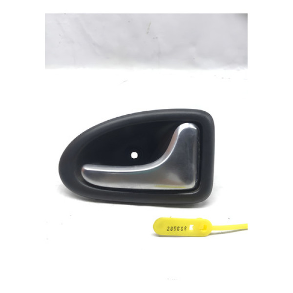 Maçaneta Interna Diant Direita Renault Symbol 2012 Cx311 Dianteira