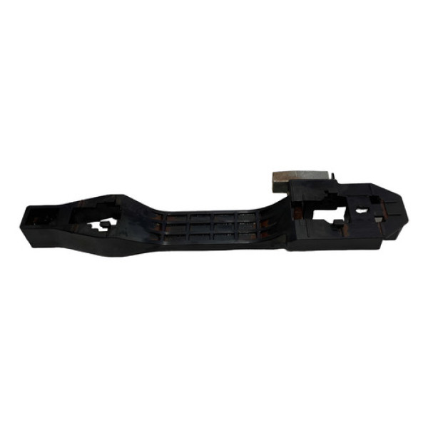 Suporte Maçaneta Traseira Esquerda Triton 2007 A 2015 Cx104 Traseira