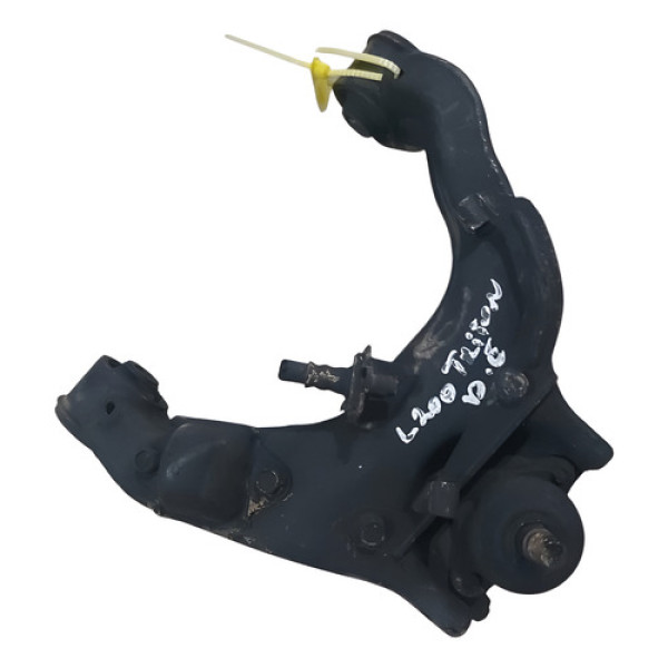 Balança Superior Dianteira Esquerda L200 Triton 2013 B02