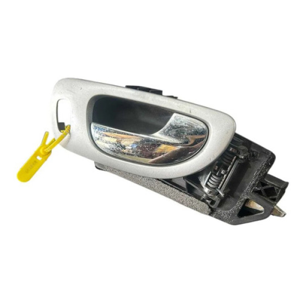 Maçaneta Interna Porta Traseira Direita 307 2003 A 2007 Cx68 Traseira