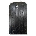 Pneu Delinte 245/40 R18 Meia Vida A1
