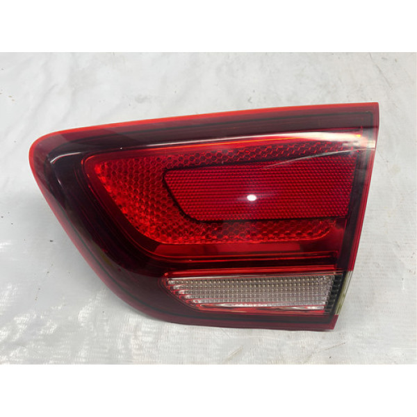 Lanterna Tampa Traseira Direita Cobalt 2019 52119573 Cx106 Direito/passageiro Vermelho