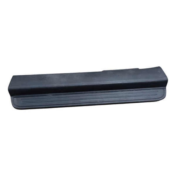 Soleira Porta Dianteira Esquerda Gm Captiva 2011 96630458 Preto