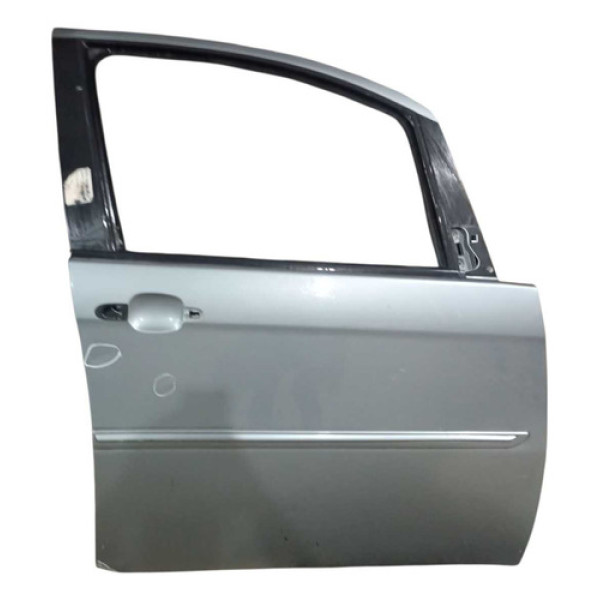 Porta Dianteira Direita Fiat Idea 2012 C/detalhe Dianteira Direita Prata