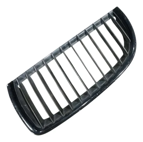 Grade Dianteira Esquerda Parachoque Bmw 320i 2006 2007 Preto Brilhante