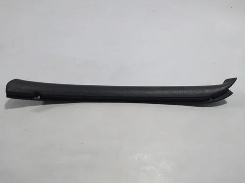 Moldura Coluna Porta Traseira Esquerda Blazer 1998 Cx105 Original
