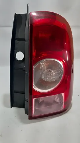 Lanterna Tráseira Direita Renault Duster 2013 2014  Direito Vermelho