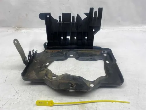 Suporte Caixa Bateria Gm Vectra 1997/2005 90568224 Orig S27