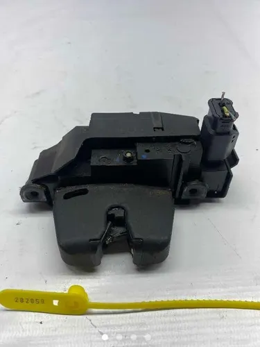 Fechadura Tampa Traseira Peugeot 308 2012/2016 Cx320