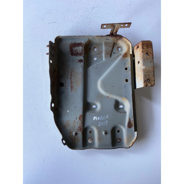 Base Suporte Bateria Nissan March 1.6 2016 2017 Cinza