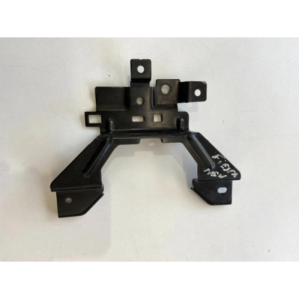 Suporte Trinco Do Capô Ford New Fiesta 2013 2015 2017 2019