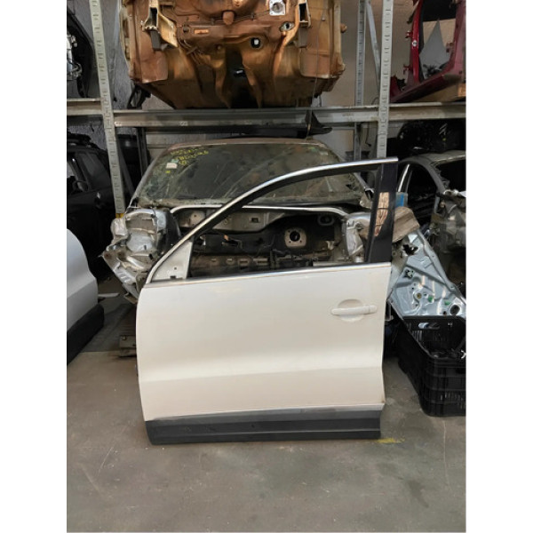 Porta Dianteira Esquerda Volkswagen Tiguan 2013 2014 Esquerdo Branco