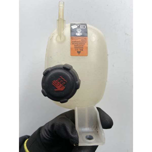 Reservatorio Agua Radiador Nissan Kicks 1.6 2021 2022