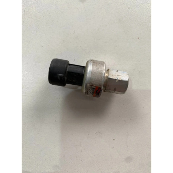 Sensor Pressostato Ar Fiat Strada 1.4 2013 2014 2015 2016