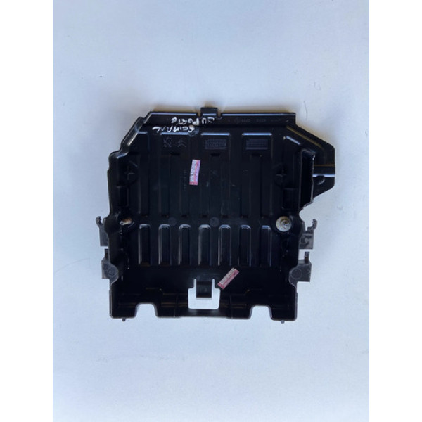 Tampa Suporte Bateria Citroen C3/ Aircross 2012.