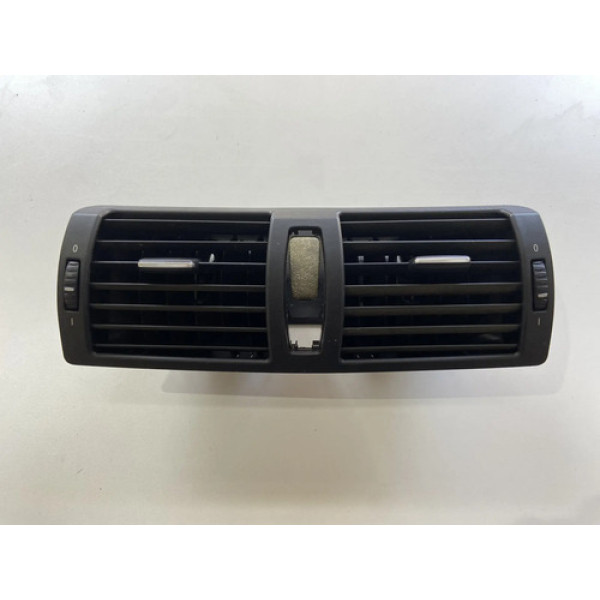 Difusor De Ar Central Bmw 120i 2009
