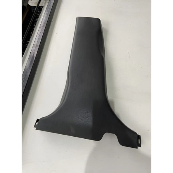 Moldura Soleira Da Coluna L.e Hyundai I30 2.0 2010 2011