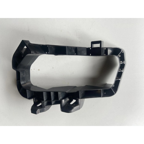 Suporte Milha Direita Nissan Kicks 2017 2018 2019 2020