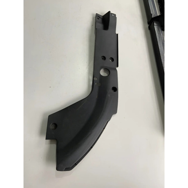 Moldura Acabamento Do Motor Jeep Compass 2.0 2018 Esquerda Preto
