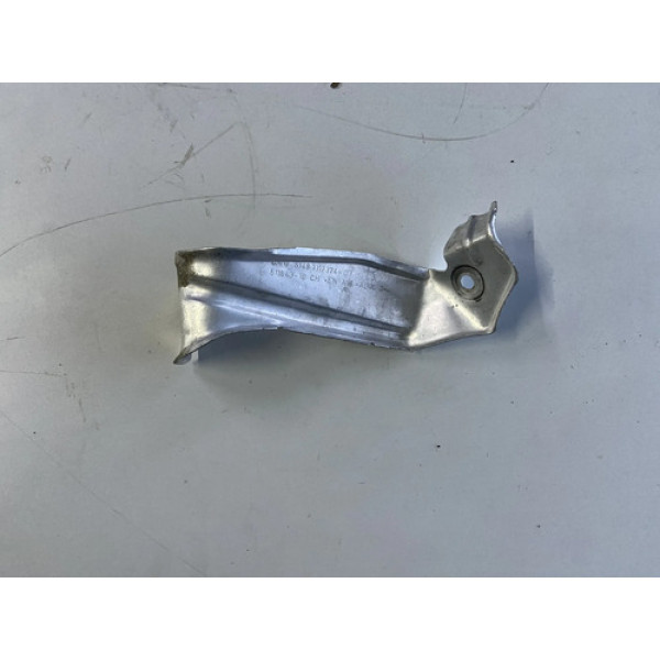 Suporte Defletor Termico Tanque Bmw 120 2008 2009 2010