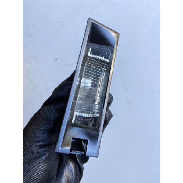 Lanterna Luz De Placa Fiat Mobi Uno Palio 2008 A 2020