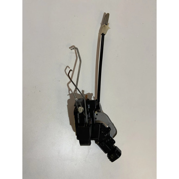 Fechadura De Porta Dianteira Direita Corolla 2001 2002