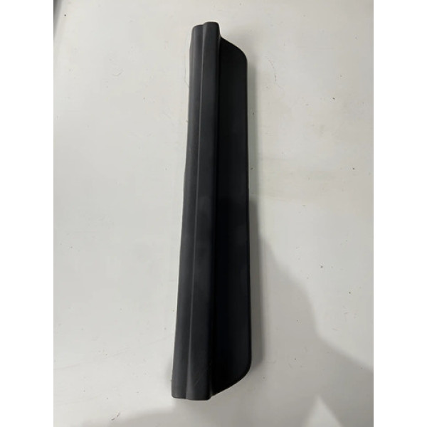 Soleira Da Porta Dianteira Esquerda Hyundai I30 2.0 2011 Preto