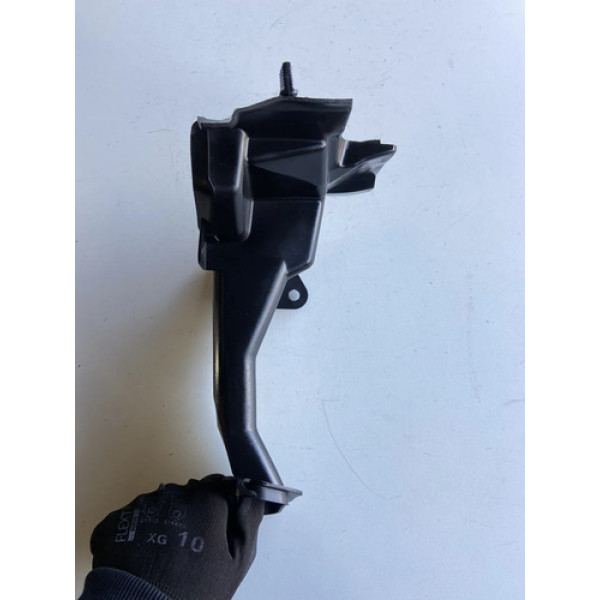 Duto Direito Saída Água Painel Bmw 120 2008 2009 2010