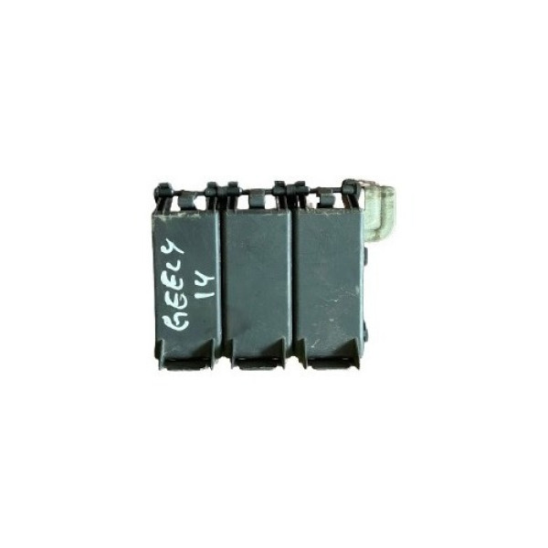 Caixa De Fusivel Da Bateria Geely Gc2 2013 2014