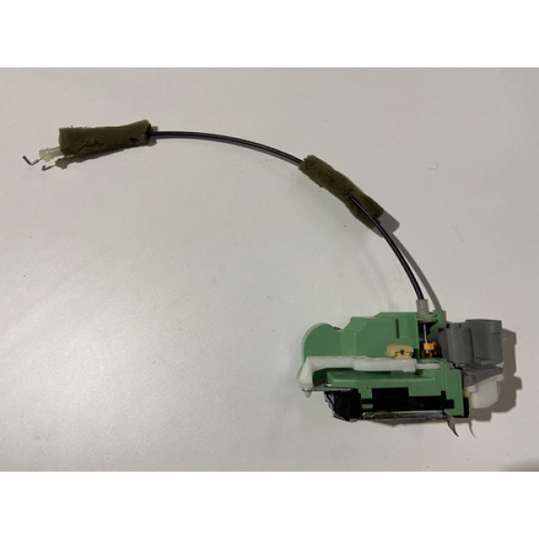 Fechadura De Porta Traseira Direita Fiat Idea 1.8 2013