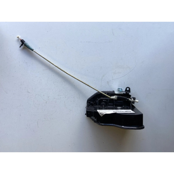 Fechadura Da Porta Traseira Esquerda Bmw 120i 2009