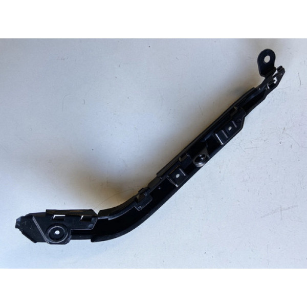 Guia Do Parachoque Traseiro Esquerdo Bmw 120i 2009 2010